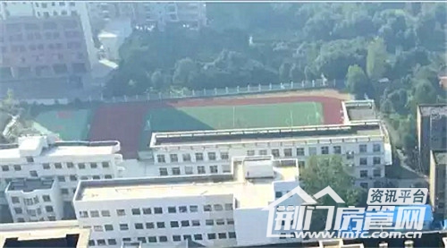 十里牌小学