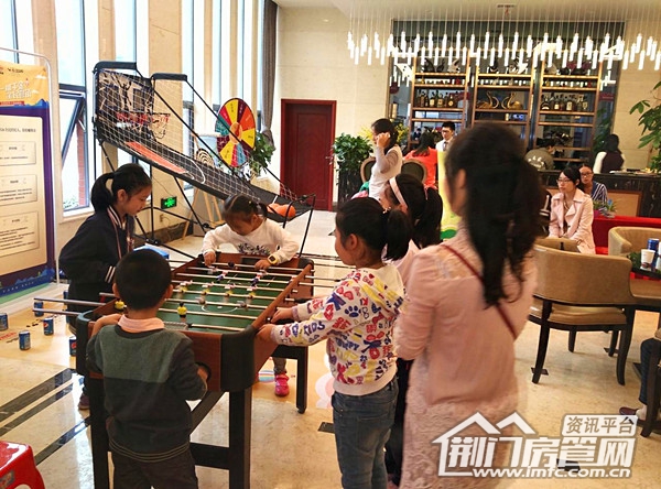 公园3326营销中心桌上足球