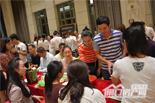 博饼活动.jpg