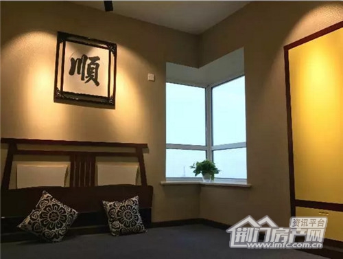样板间.jpg
